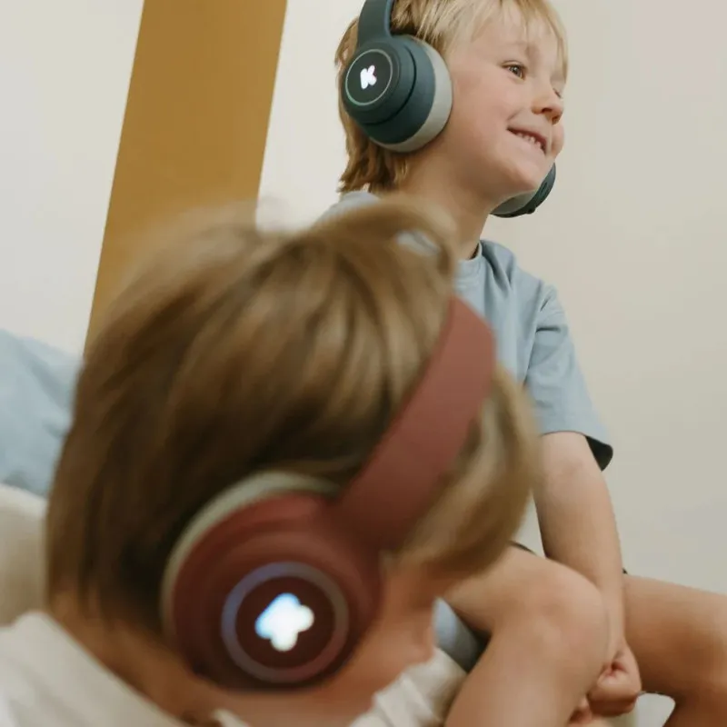 K-EARS Red Bluetooth headset – kids & adults, 85 dB safe mode
