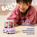 Bluey Granny Vehicle with Janet – Moose Toys
