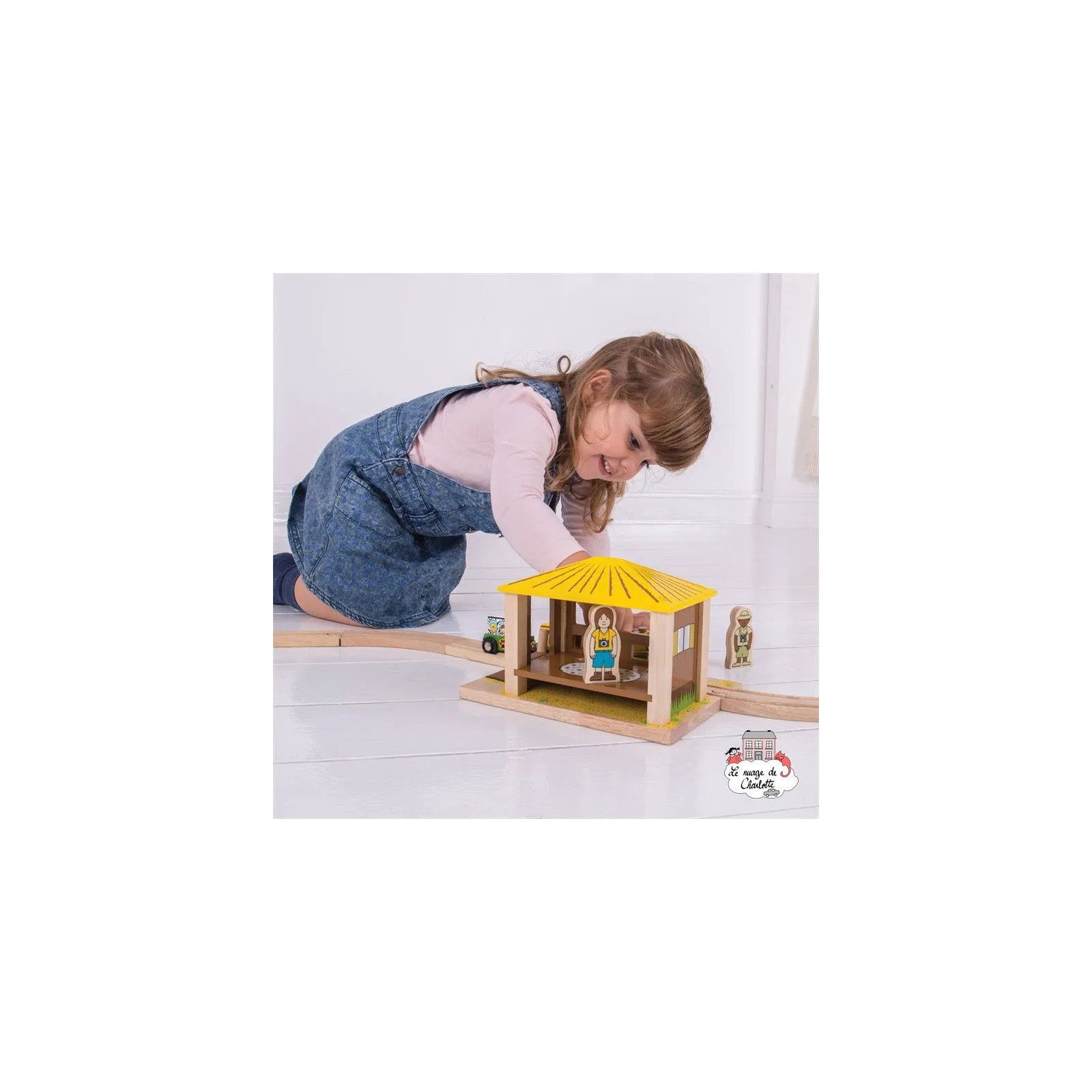 Safari Outpost - BIG-BJT276 - Bigjigs - Wooden Railway and Trains - Le Nuage de Charlotte