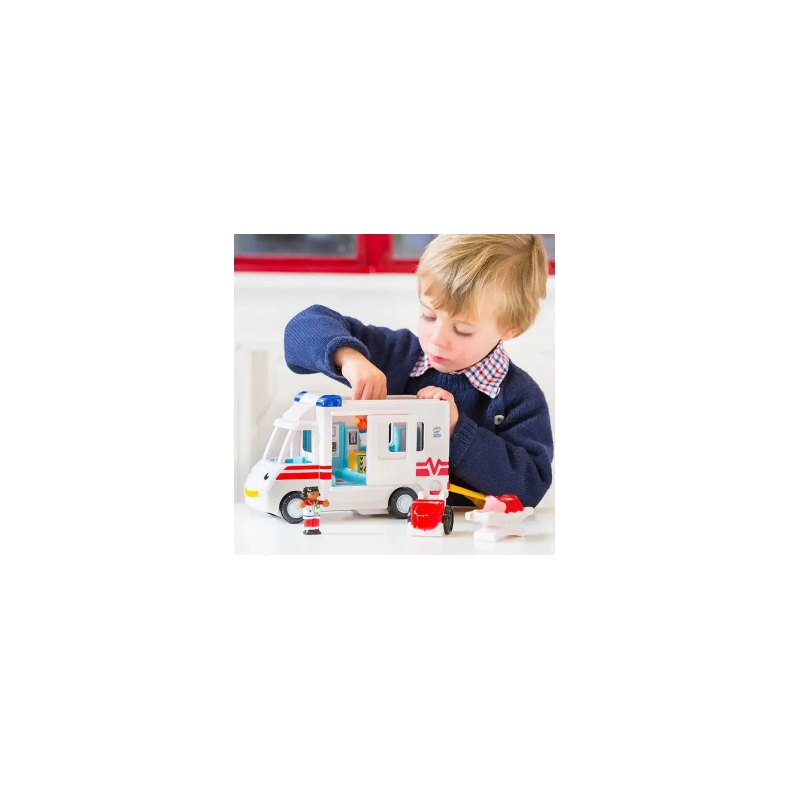 WOW Ambulance de Robin - WOW-10141 - WOW Toys - Voitures, camions, etc. - Le Nuage de Charlotte