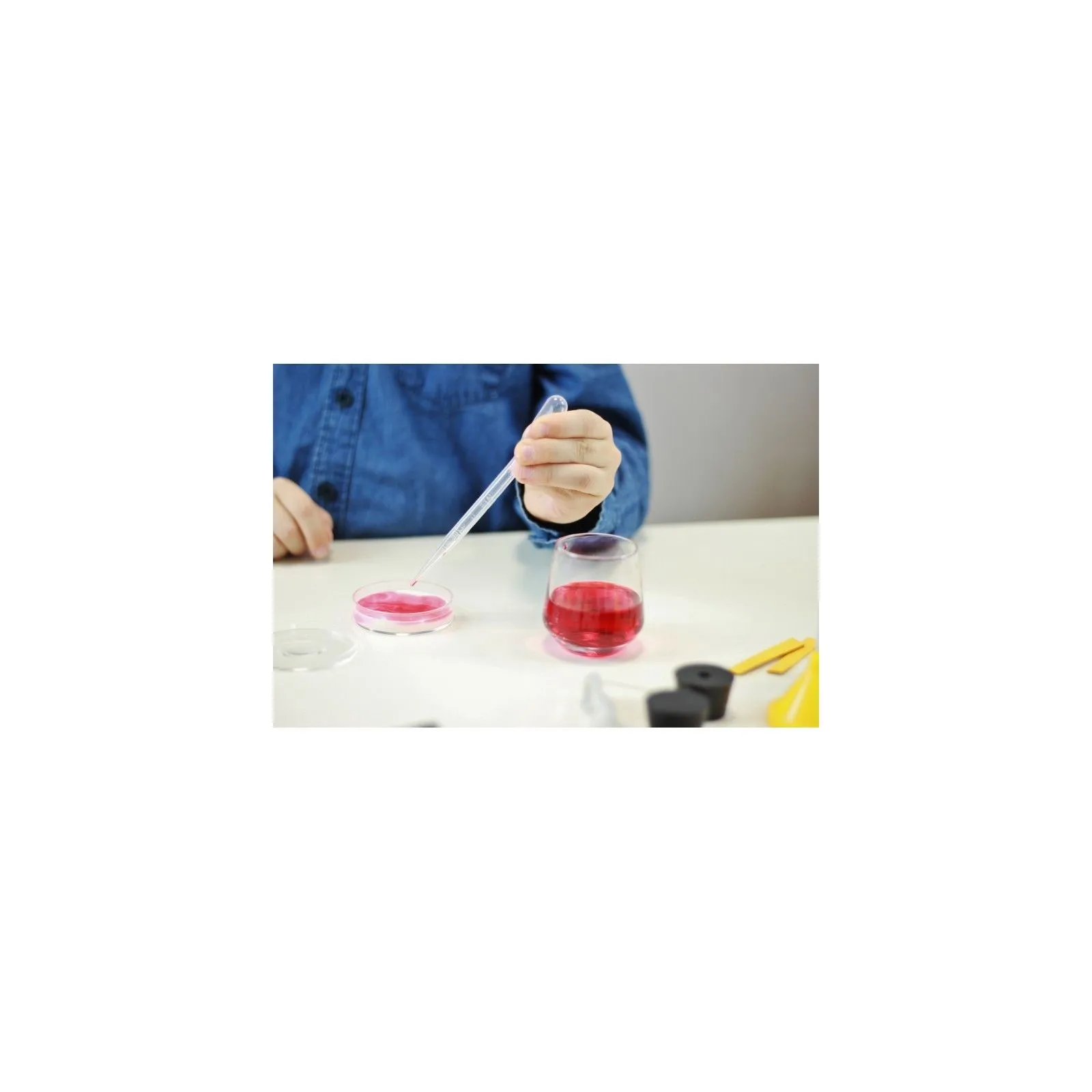 Chemistry Lab - 150 safe experiments - BUK-BU8360 - Buki - Educational kits - Le Nuage de Charlotte