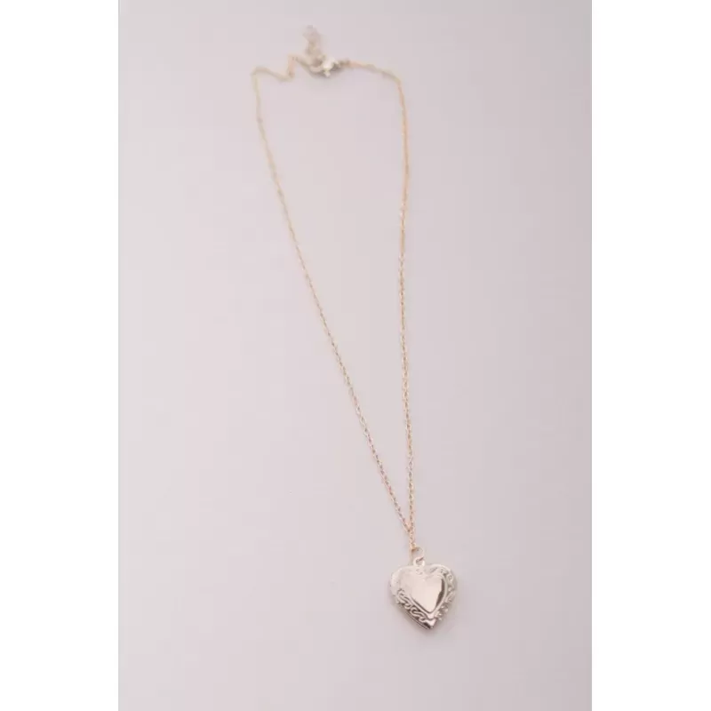 Boutique Locket Necklace - GPR-90408 - Great Pretenders - Jewelry - Le Nuage de Charlotte