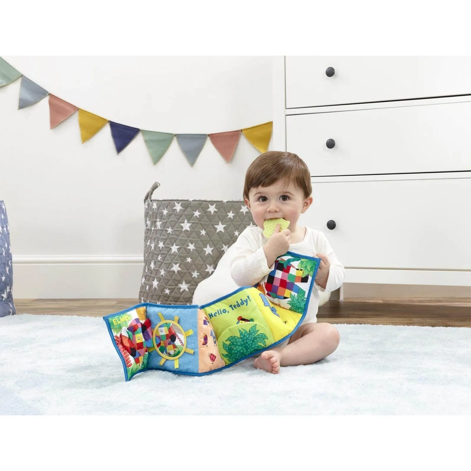 Rainbow Designs Elmer Unfold And Discover – vue 7 – Baby books