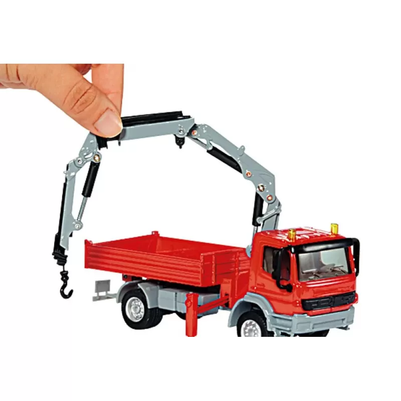 Siku Mercedes Atego avec grue [1:50] – vue 6 – Voitures, camions, etc.