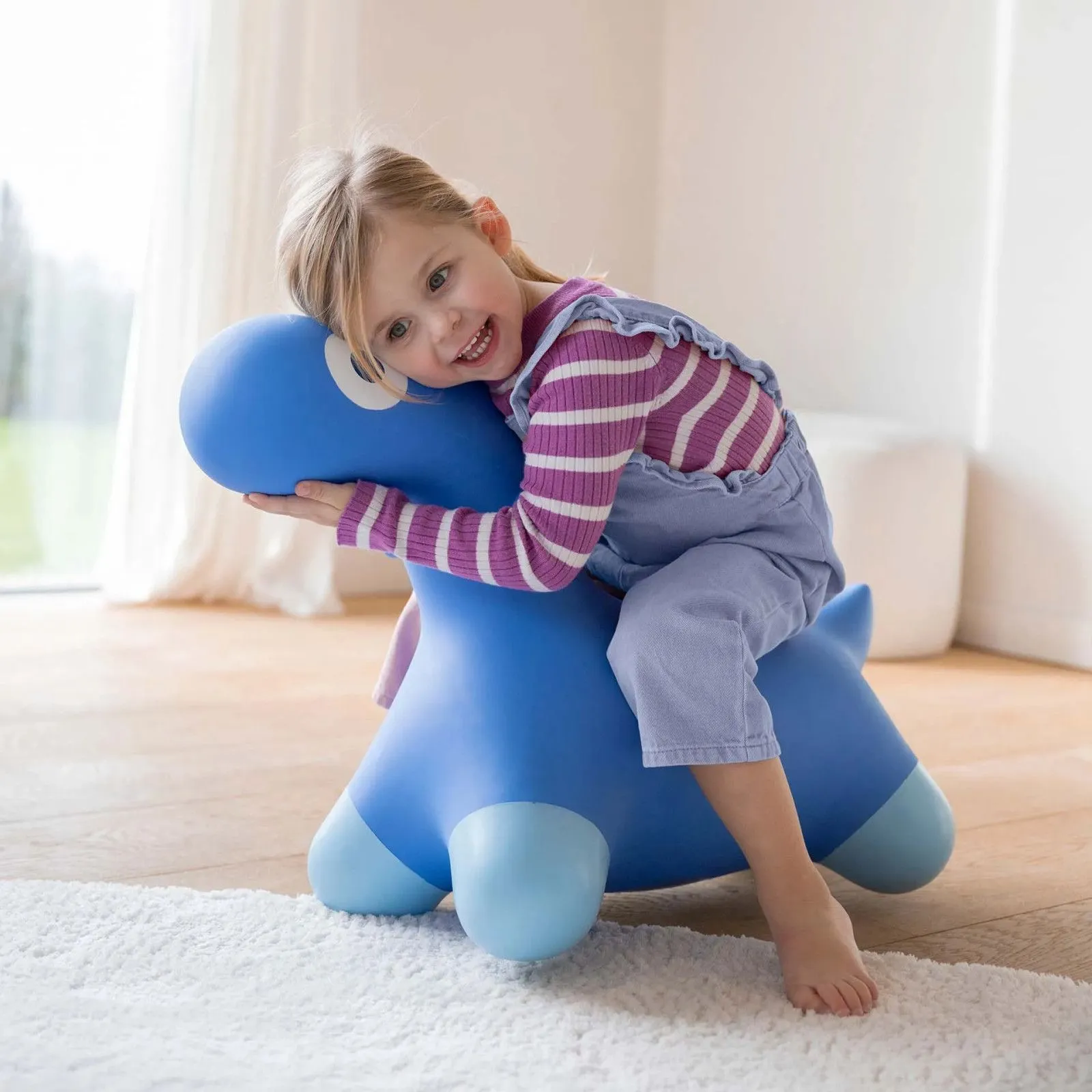 Quut Hoppi Dino - Cosmic Blue – vue 2 – Eveil et motricité