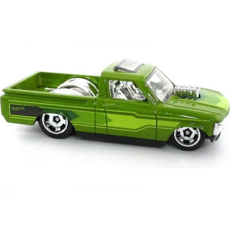 Mattel Hot Wheels - Hot Trucks - Custom '72 Chevy Luv (118/250) – vue 1 – Cars, Trucks, etc.