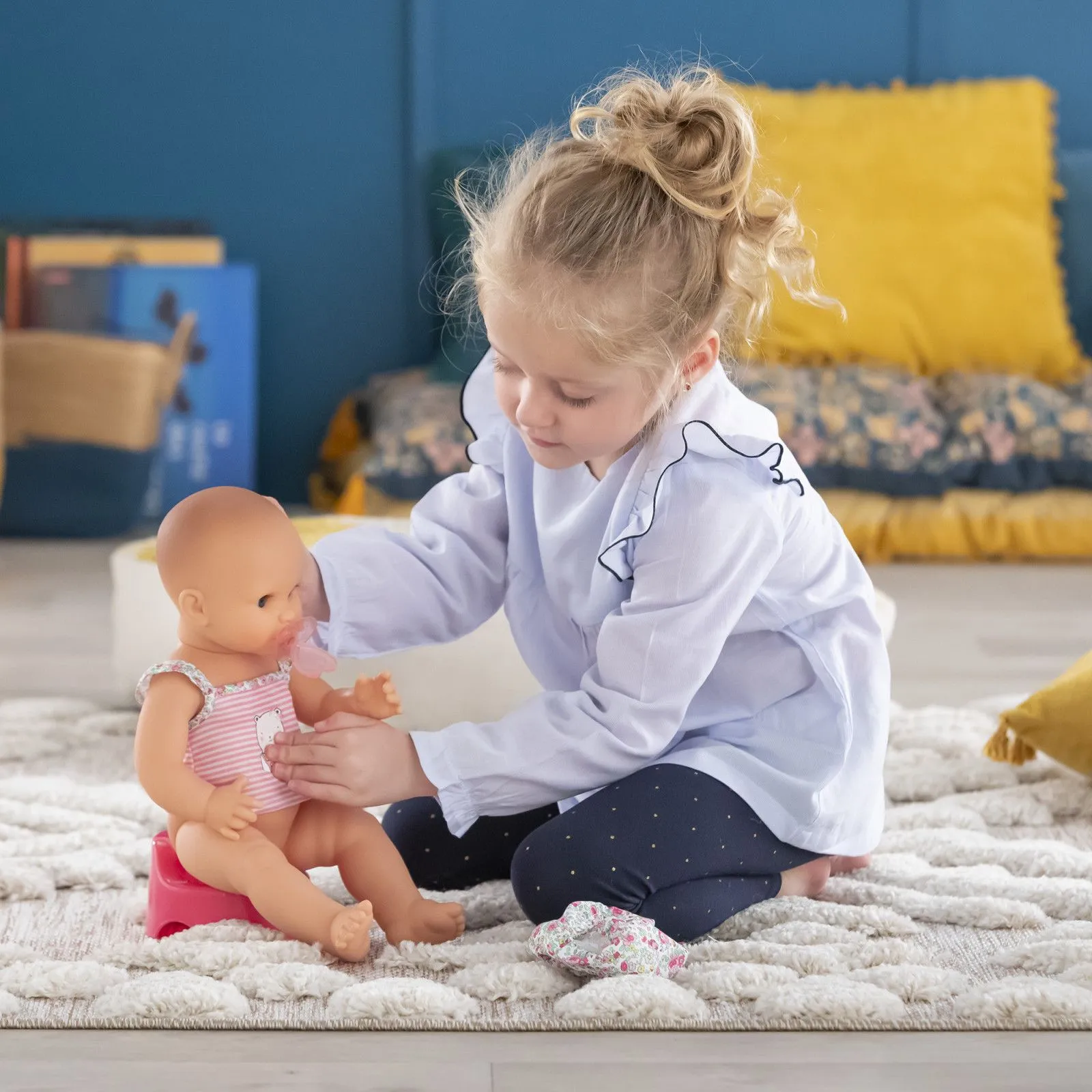 Corolle Emma baby pee – vue 9 – Corolle Dolls