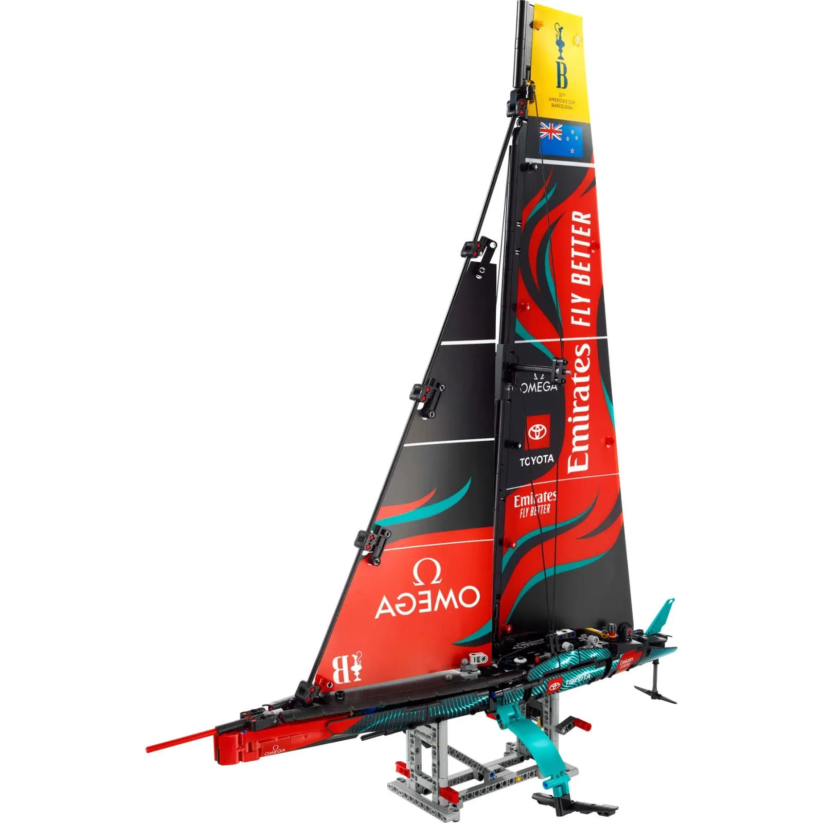 Lego [Technic] Emirates Team New Zealand AC75 Yacht – vue 1 – Lego and Duplo