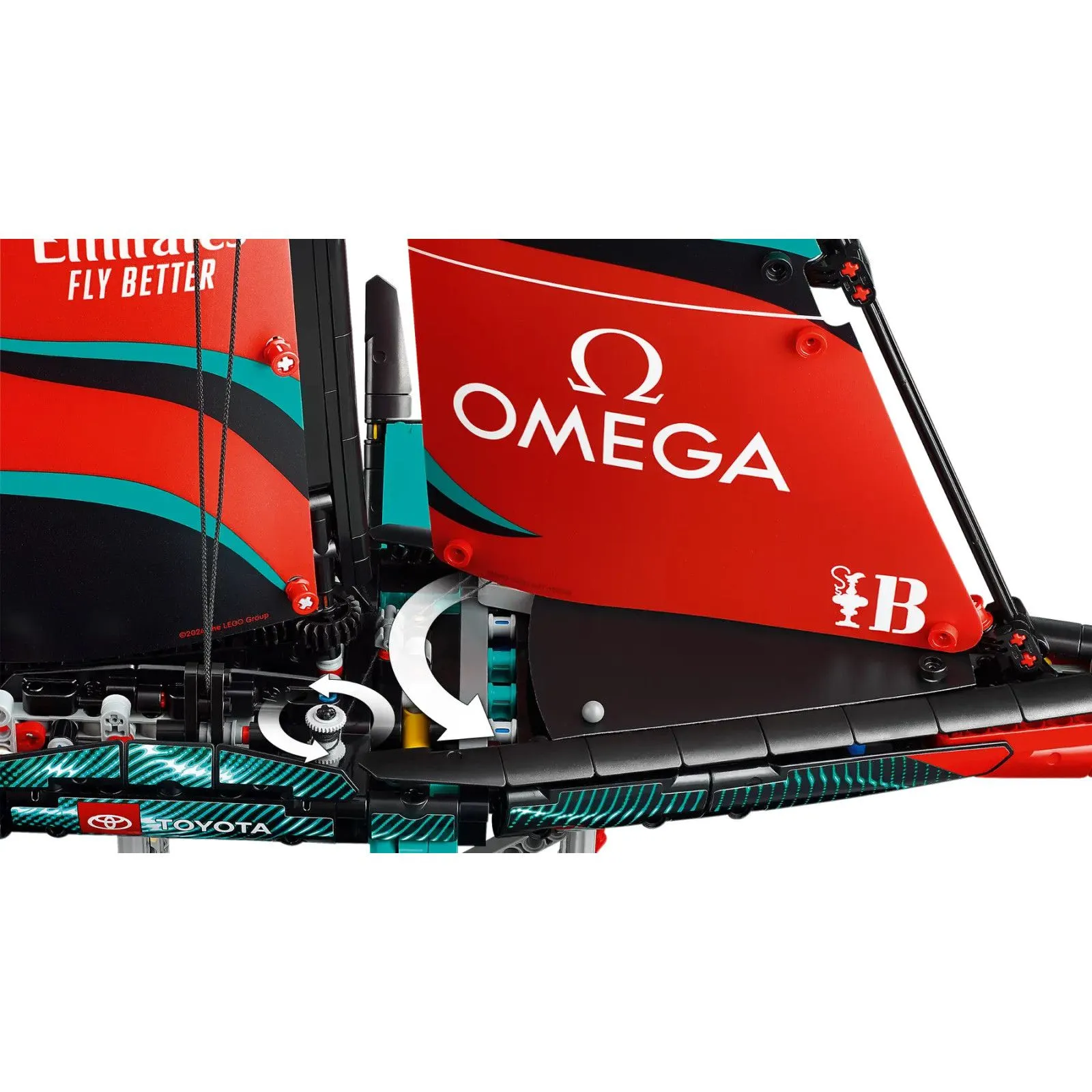 Lego [Technic] Emirates Team New Zealand AC75 Yacht – vue 6 – Lego and Duplo