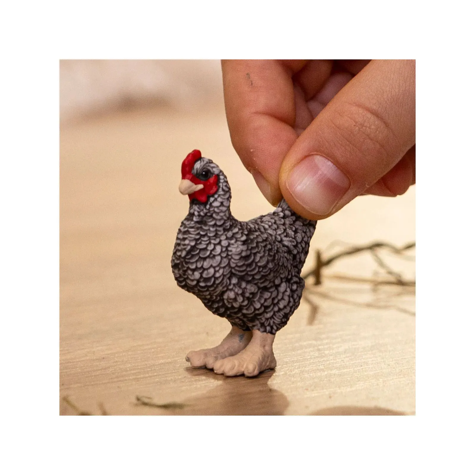 Schleich Poule Plymouth Rock – vue 2 – Schleich