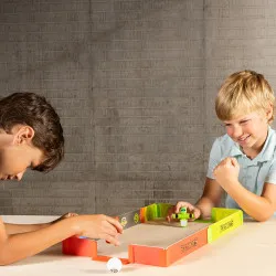 Fat Brain Toy Co. Foosbots Stadium Battle 2pk – vue 5 – Foosbots