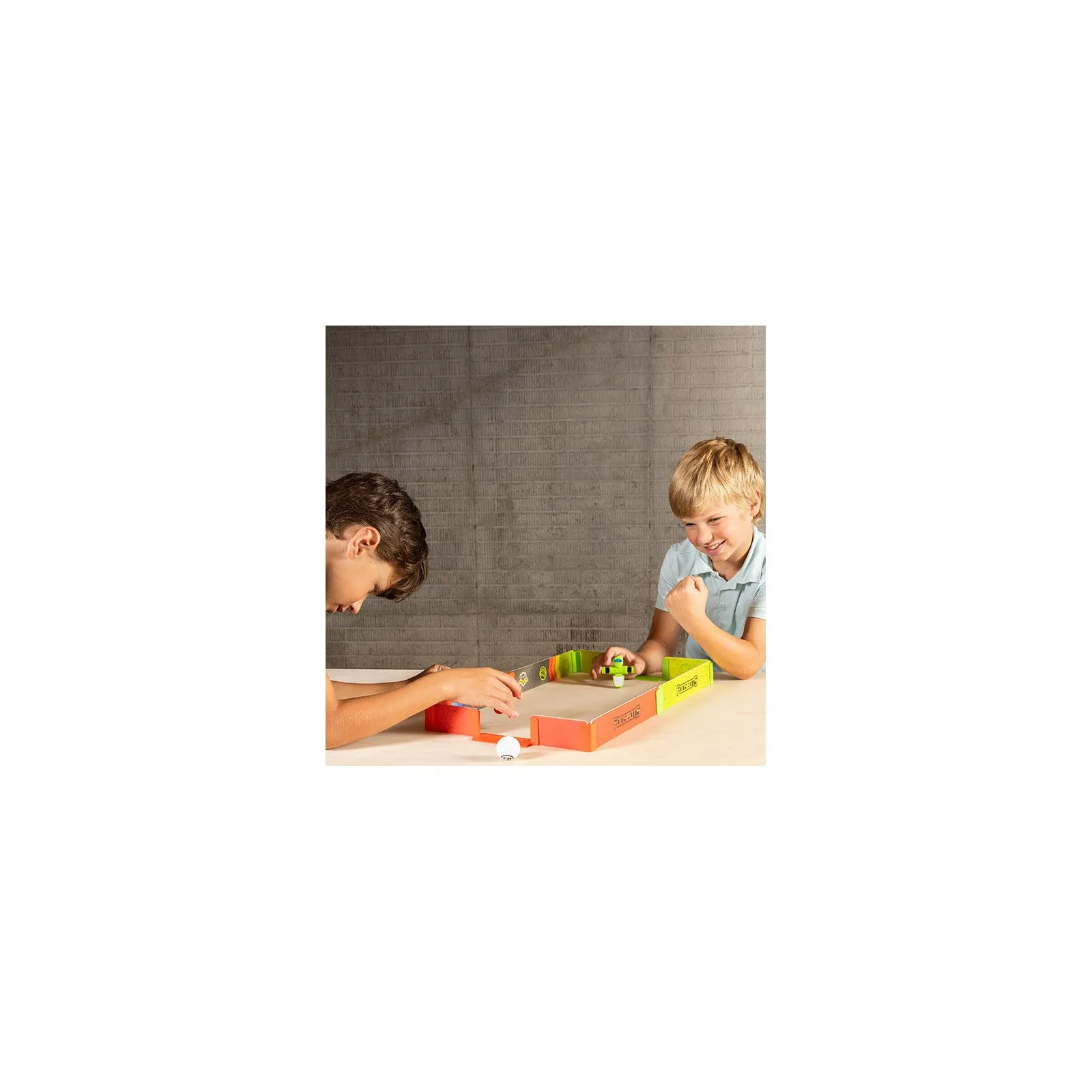 Fat Brain Toy Co. Foosbots Stadium Battle 2pk – vue 5 – Foosbots