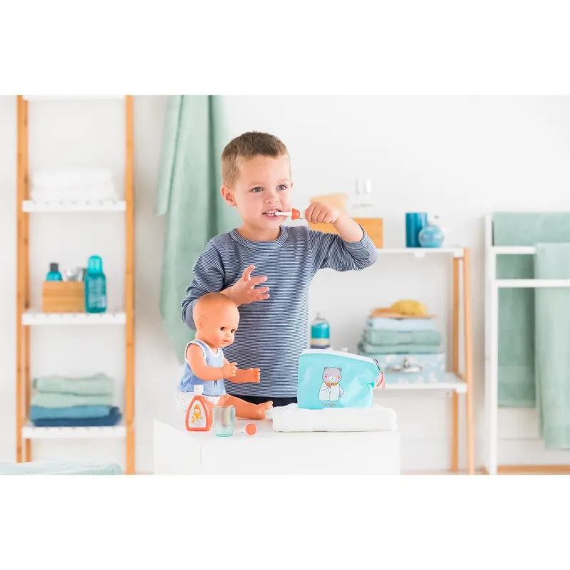 Corolle Trousse de toilette et accessoires pour poupon 36 et 42 cm – vue 4 – Accessoires pour poupées