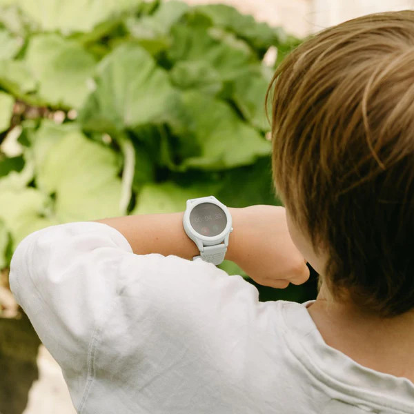 Interactive Watch K-WATCH kidsโ interactive watch, OLED, 10 sport modes | KIDYWOLF